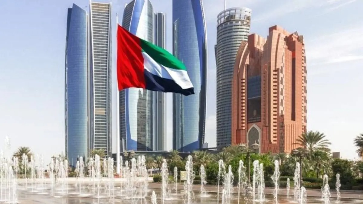 ديوان الرئاسة في دولة الإمارات العربية المتحدةهو جهاز إداري يتبع رئيس دولة الإمارات العربية المتحدة ، تأسس الديوان في 4 يوليو 2022 بعد صدور مرسوم بقانون بتغير مسمى وزارة شؤون الرئاسة إلى ديوان الرئاسة