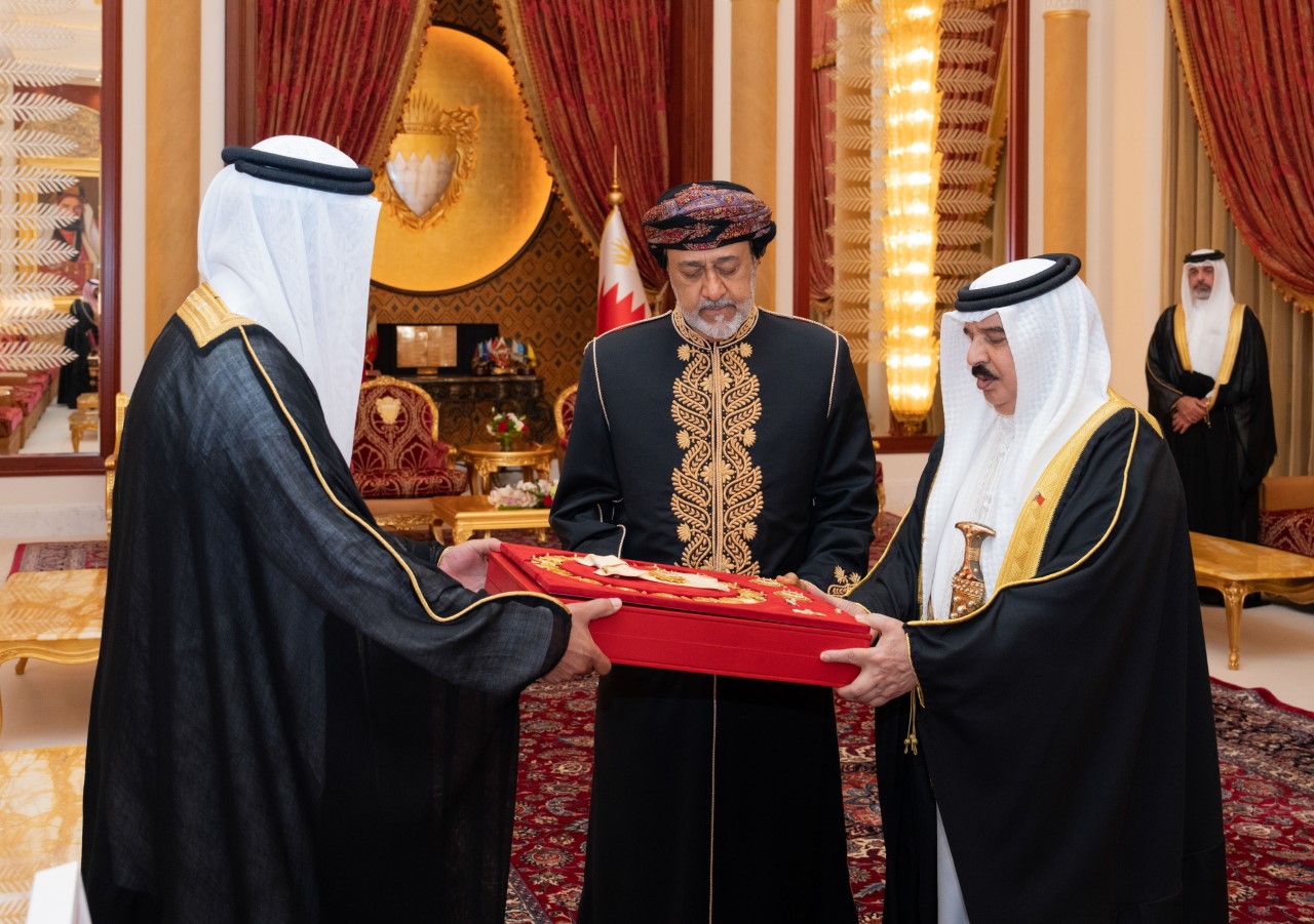 سلطان عمان يتلقى دعوة من العاهل للمشاركة في قمة «التعاون»بقلم / غرفة التحرير – الديوان الملكي .