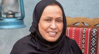 خالد العبيد يطمئن الجمهور على الحالة الصحية لجدته حياة الفهد
