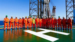 بدء حفر أول بئر نفط جديد في خليج السويس ضمن استثمارات “إيني” في مصر