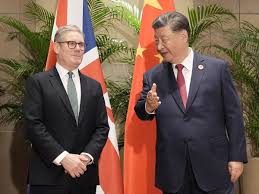 تصاعد التوتر الدولي مع بداية زيارة رئيس وزراء بريطانيا إلى الصين وتطورات مؤلمة في أوكرانيا وأمريكا وإيطاليا