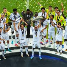 ريال مدريد يتوج بكأس السوبر الأوروبية بعد مباراة مثيرة