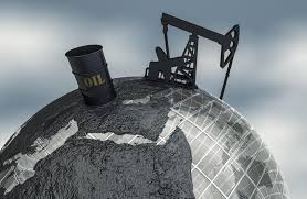 ارتفاع حاد في أسعار النفط عالمياً مع تصاعد التوترات في مضيق هرمز