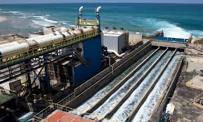 المغرب يطلق مشاريع جديدة لتحلية مياه البحر لمواجهة تحديات الجفاف