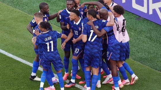 فرنسا تتجاوز عقبة باراغواي بهدف مبابي وتضرب موعدًا ناريًا مع المغرب في ربع النهائي