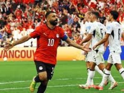 مصر تهزم نيوزيلندا بثلاثية وتنعش آمالها في التأهل بمونديال 2026
