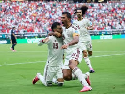 إسبانيا تحسم القمة وتُقصي الأوروغواي من كأس العالم
