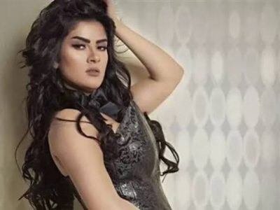 حبس ياسمينا المصري شهراً وتغريمها في قضية سب وقذف أشرف زكي