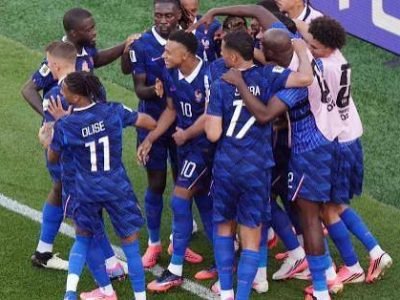 فرنسا تتجاوز عقبة باراغواي بهدف مبابي وتضرب موعدًا ناريًا مع المغرب في ربع النهائي