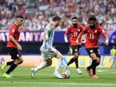 الأرجنتين تقلب الطاولة على مصر وتتأهل إلى ربع نهائي كأس العالم بثلاثية مثيرة