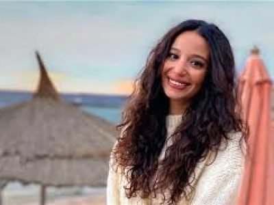 مريم الجندي: “الكراش” فيلم بسيط يعتمد على الدفء الإنساني والكوميديا الرومانسية